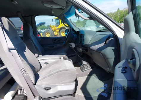 2000 Ford F-150 Work Series/Xl/Xlt z USA, uszkodzony, nr VIN 1FTZX1720YNB99551